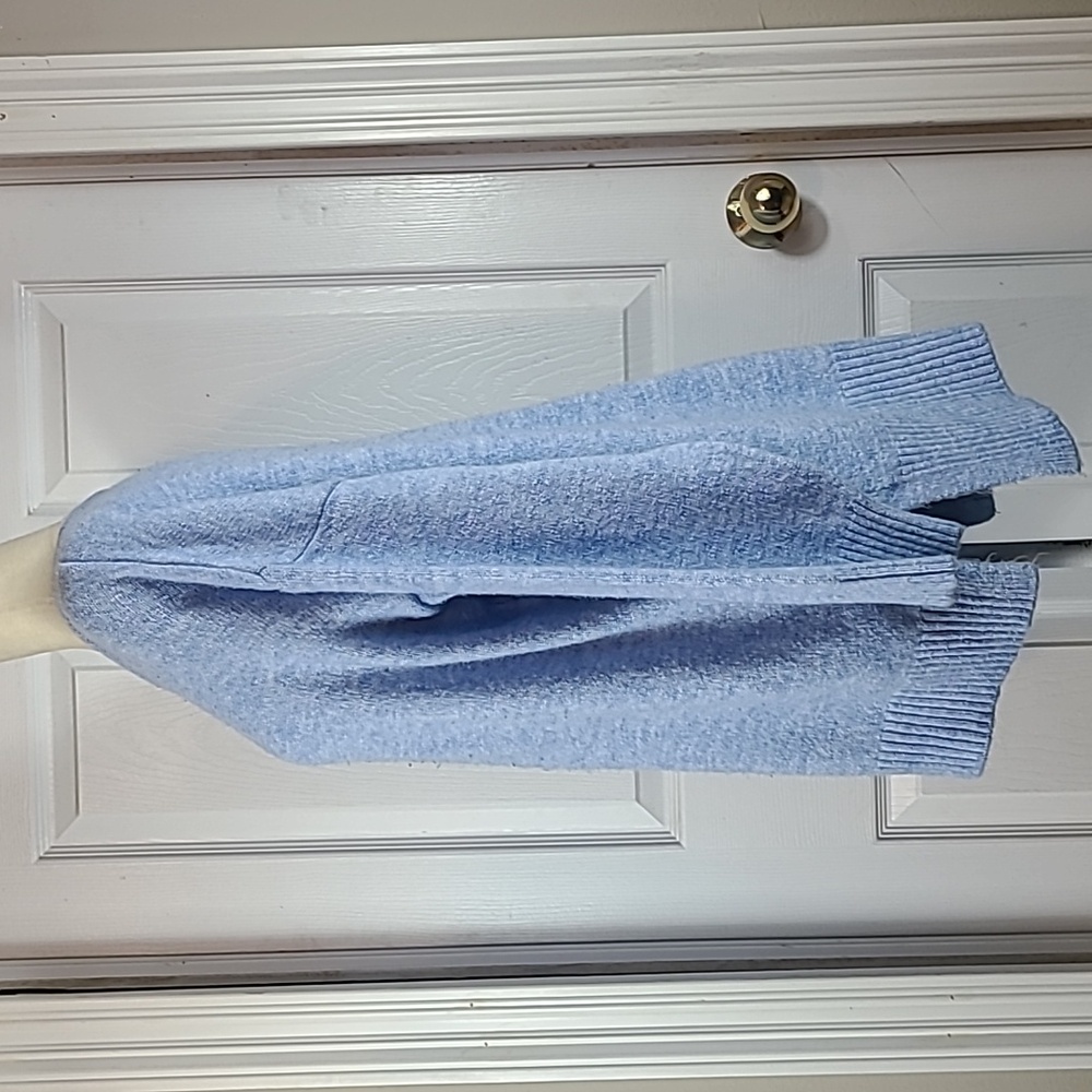Defacto Sweater - Picture 6 of 11